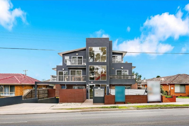 Investment property in Melbourne, VIC bought in 2025